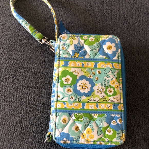 Vera Bradley English Meadow Wristlet - Picture 1 of 4